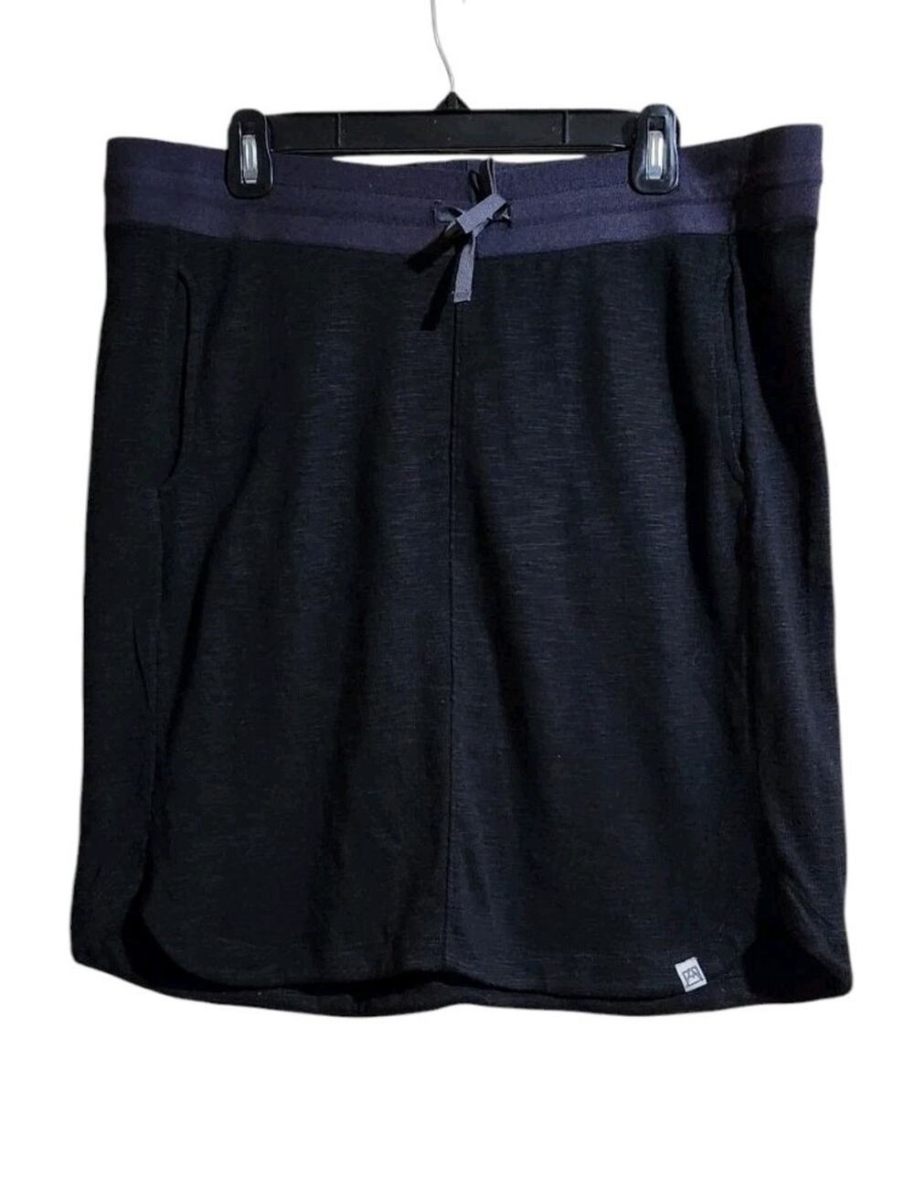 Avalanche New Skirt XL Pull On Black Pockets Hiking Walking Outdoors Stretchy